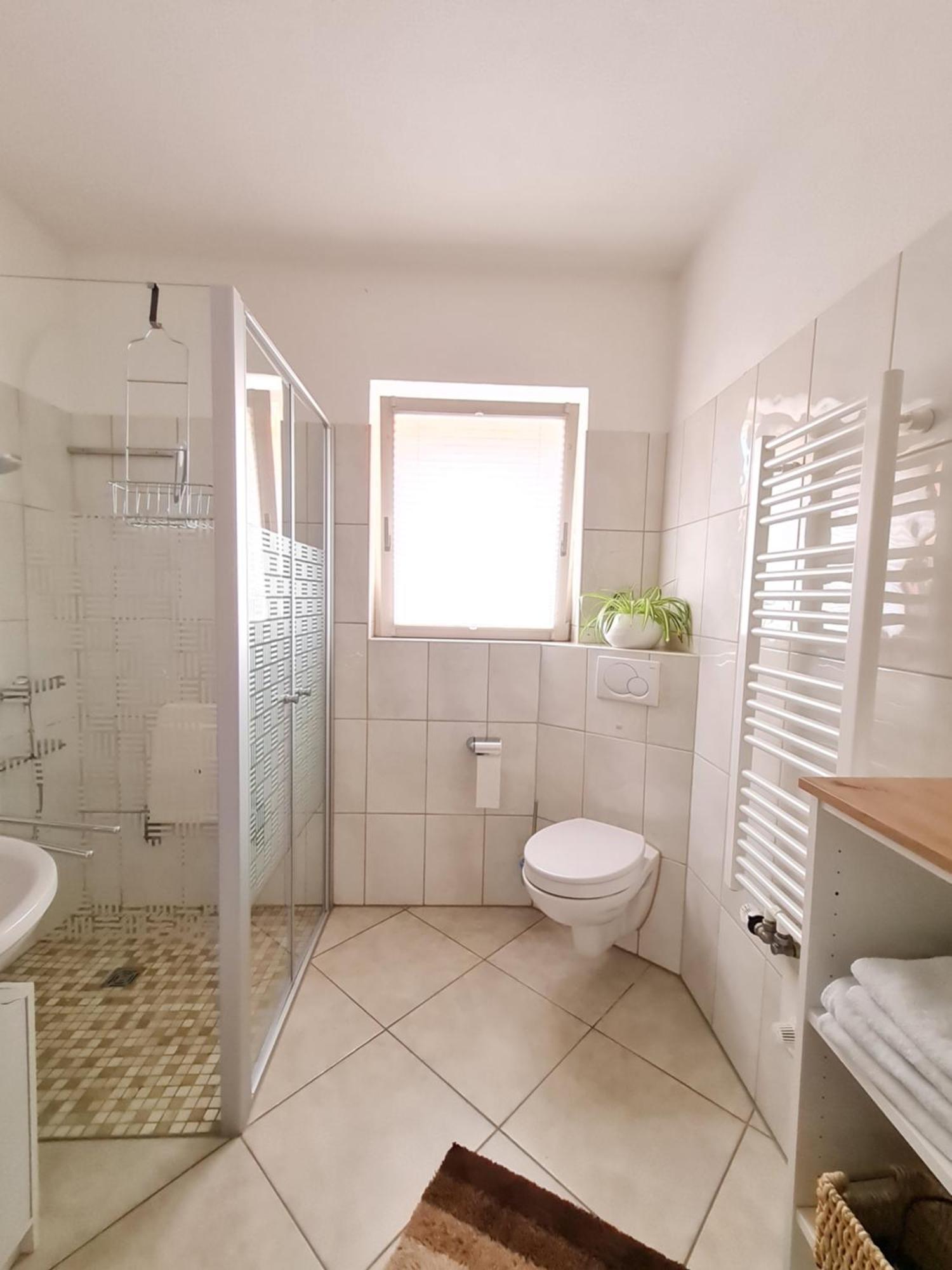 Ferienwohnung Am Huenenweg Berge  Kültér fotó